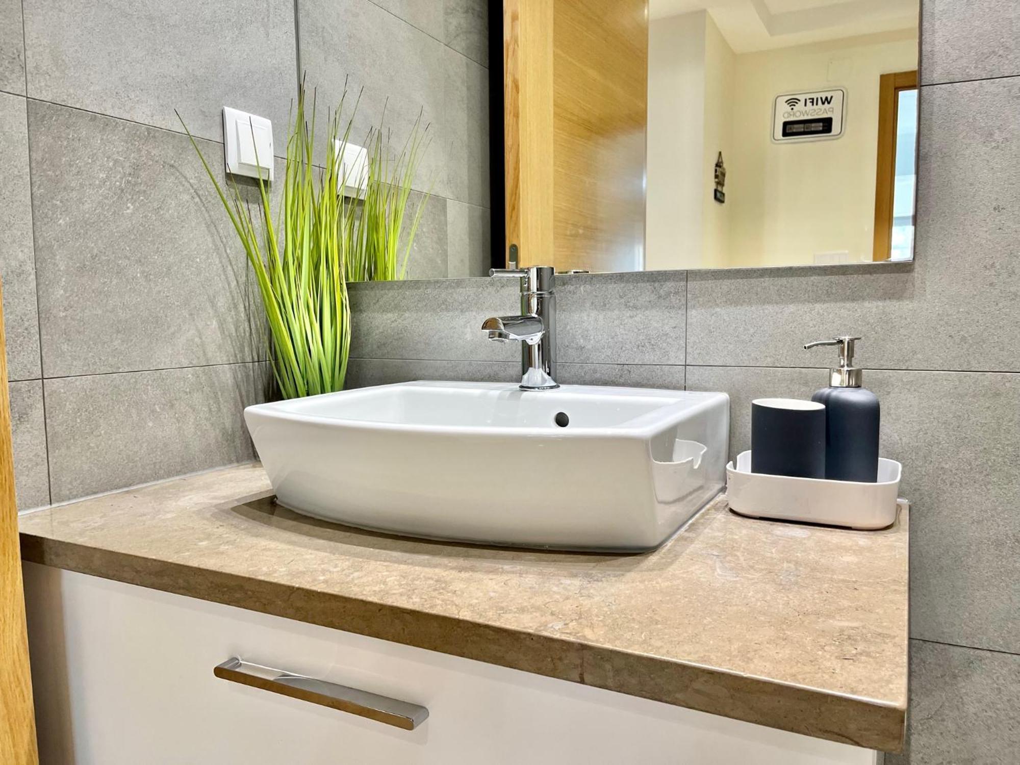 Lejlighed Modern & Spacious With River View Lisboa