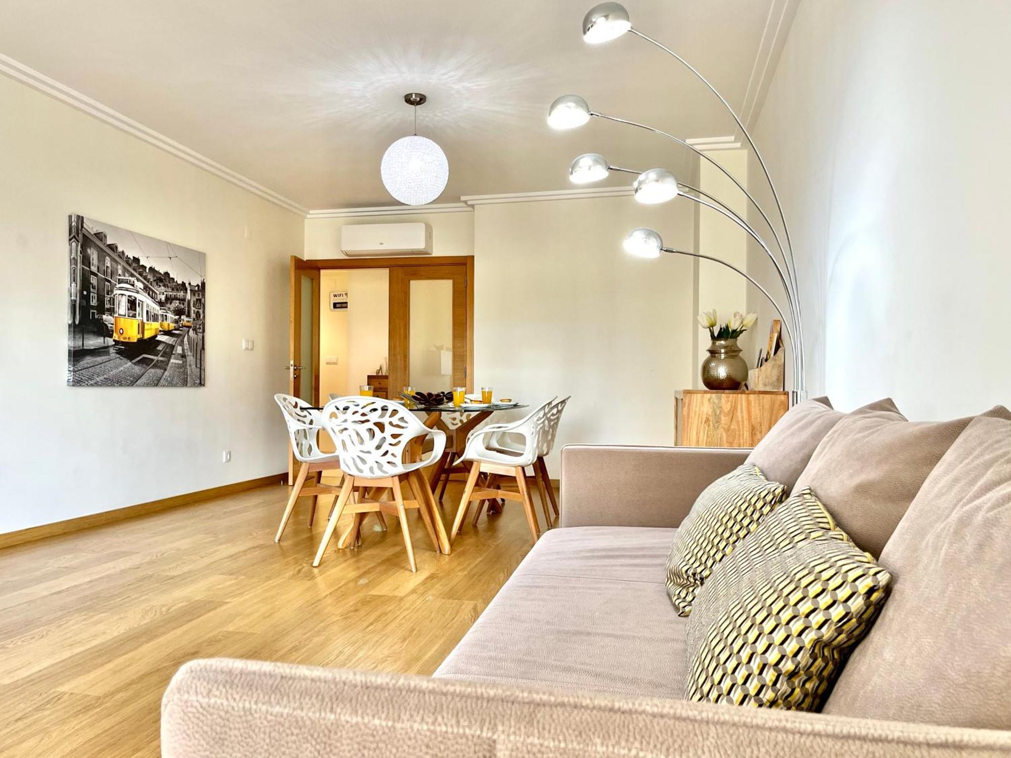 Lejlighed Modern & Spacious With River View Lisboa